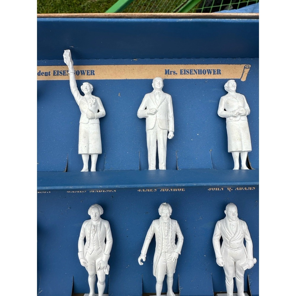 LOUIS MARX & Co. 1955 Presidents Of The United States Complete With Booklets - Picture 5 of 12